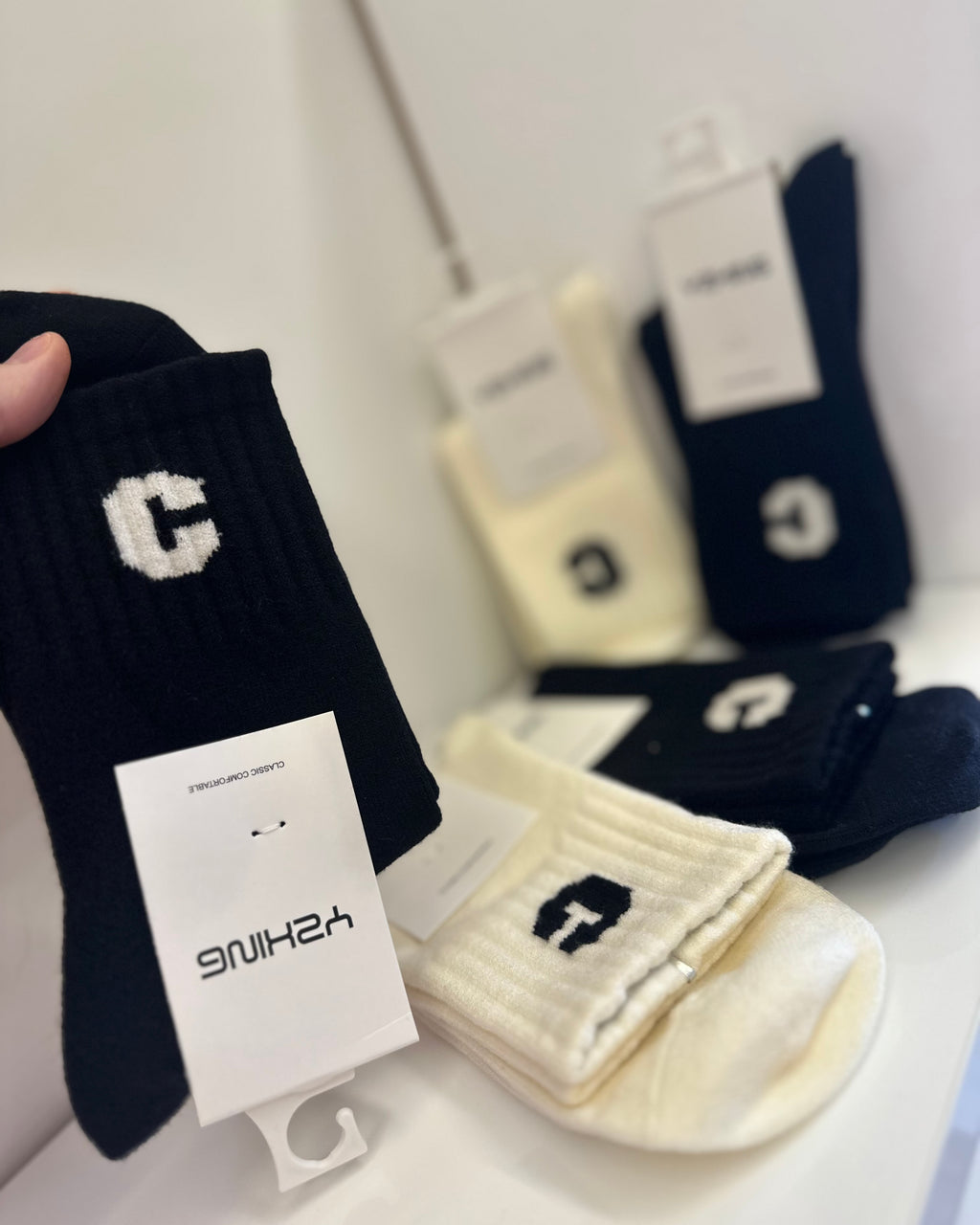 The New UniSex Letter C Korean Warm Socks Set
