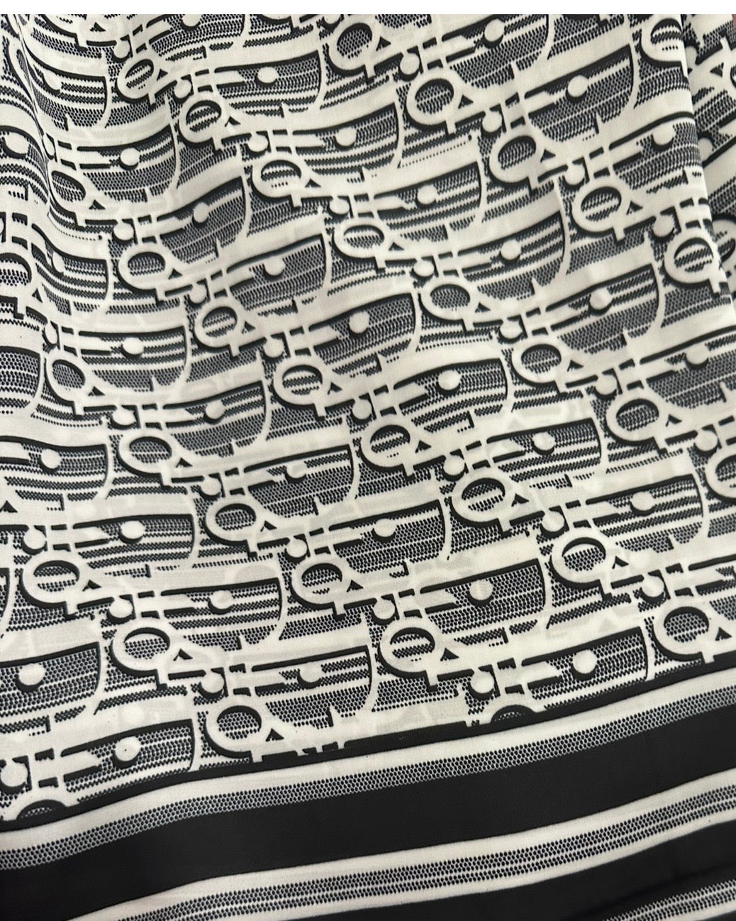 D-Block Monogram Silky Scarf