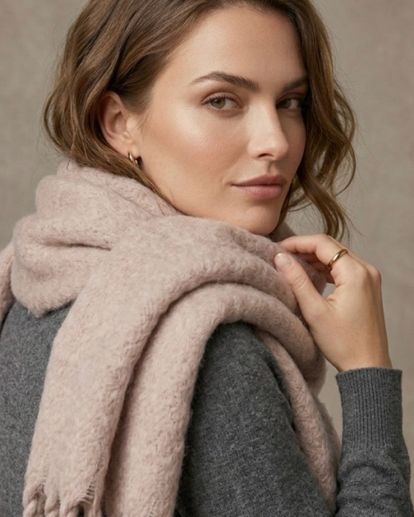 Plush Bouklé Pink Scarf