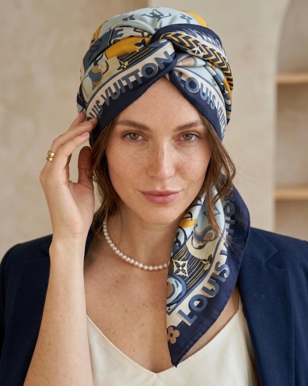 Geo-Lock Louis Vuitton Silky Scarf