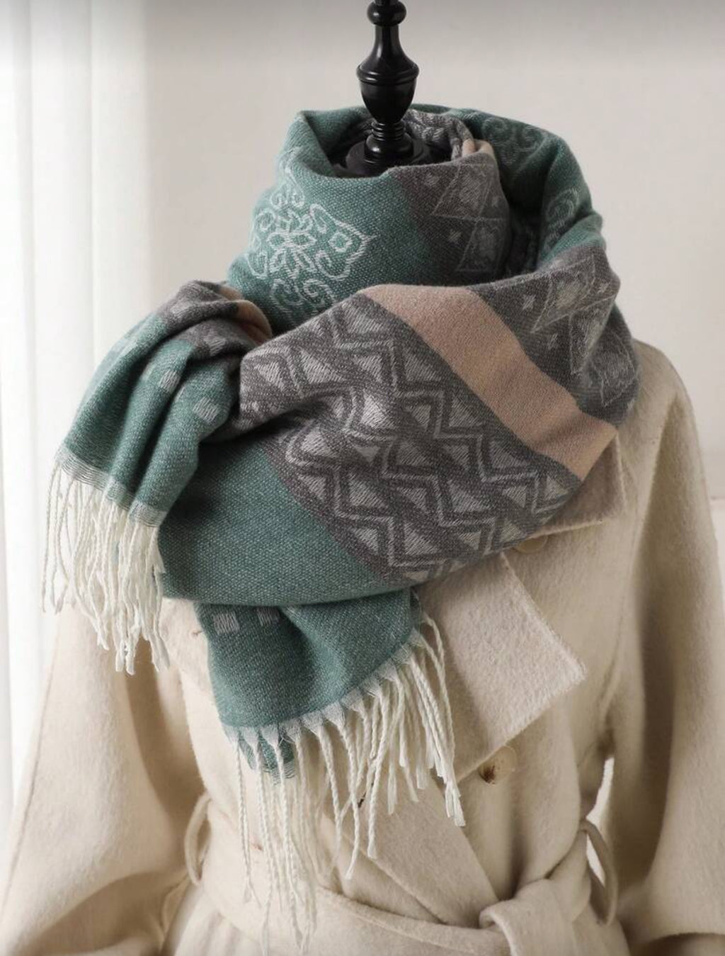 Bohemian Rhapsody Scarf