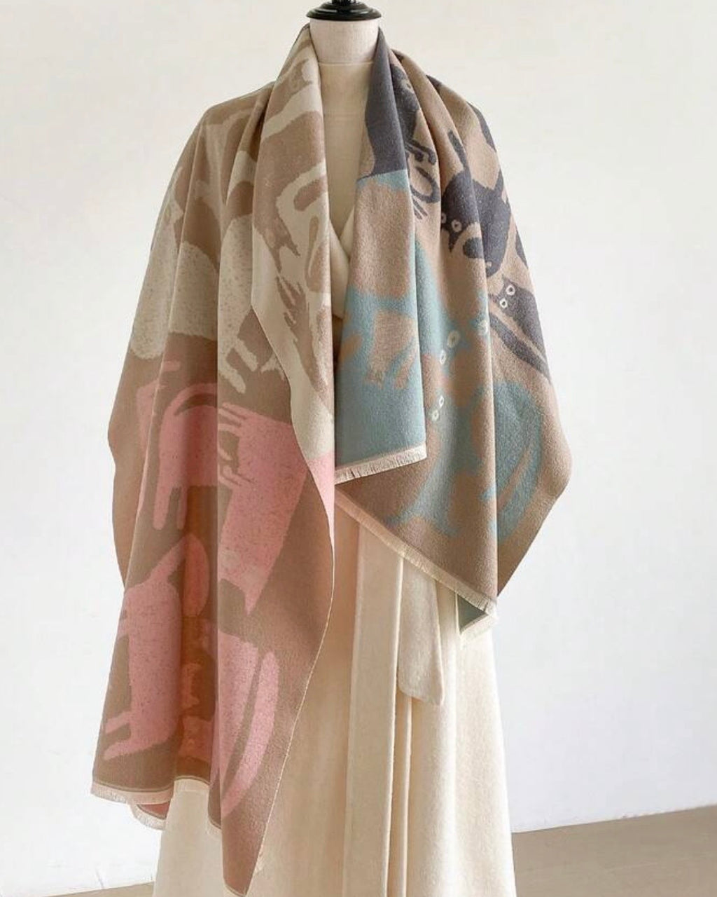 The Pastel Khaki Paws Wrap