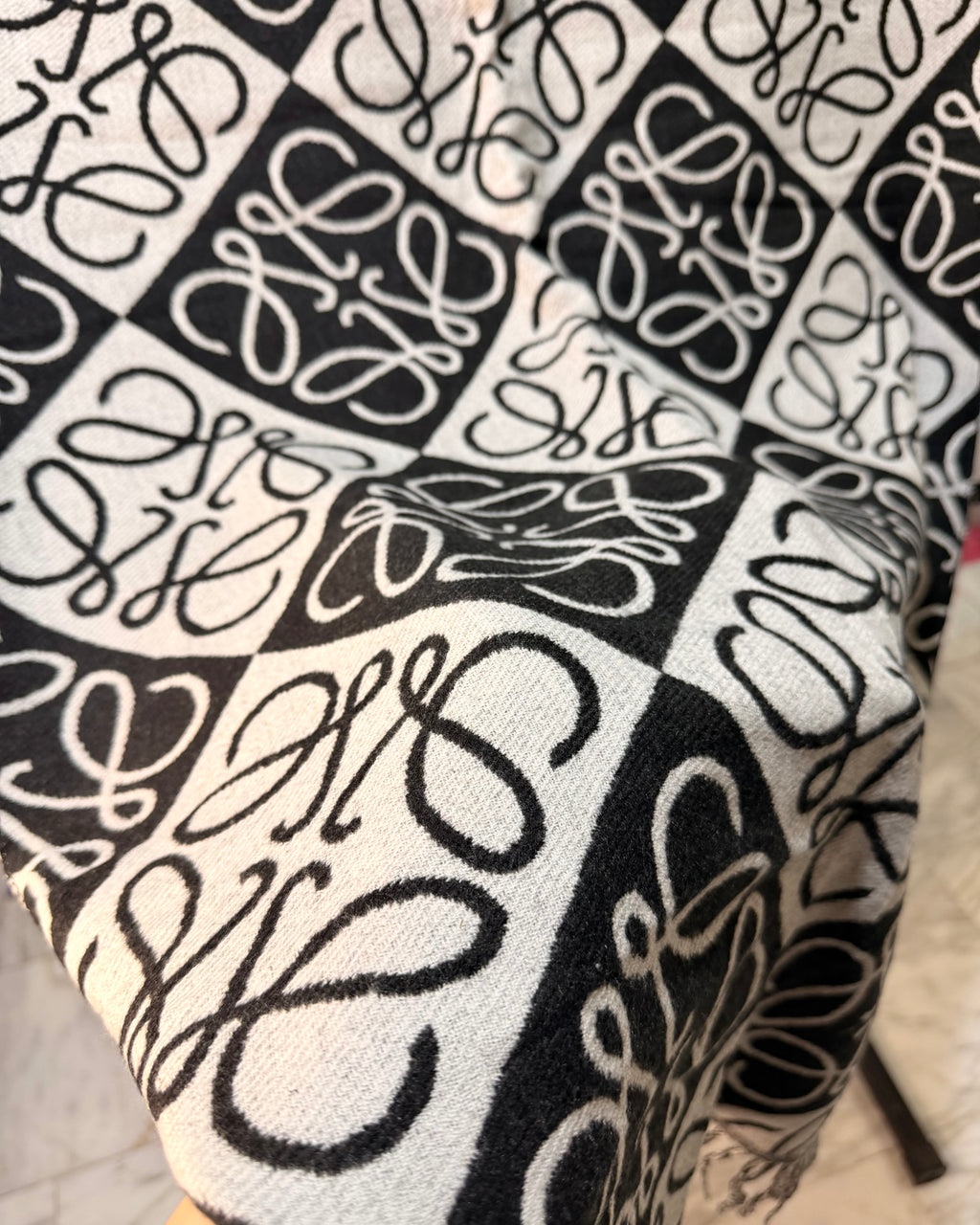 The LOEWE Monochrome Heritage Wrap