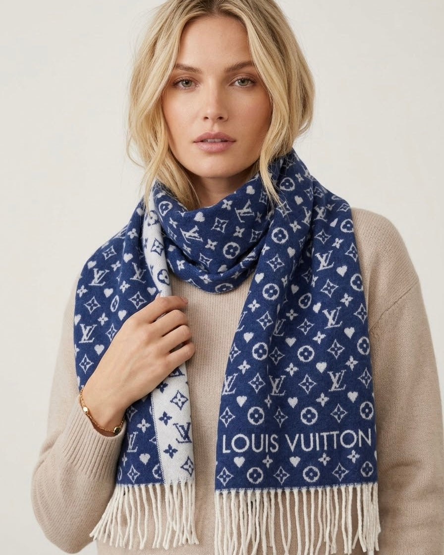 LOUIS VUITTON Timeless Navy Wrap