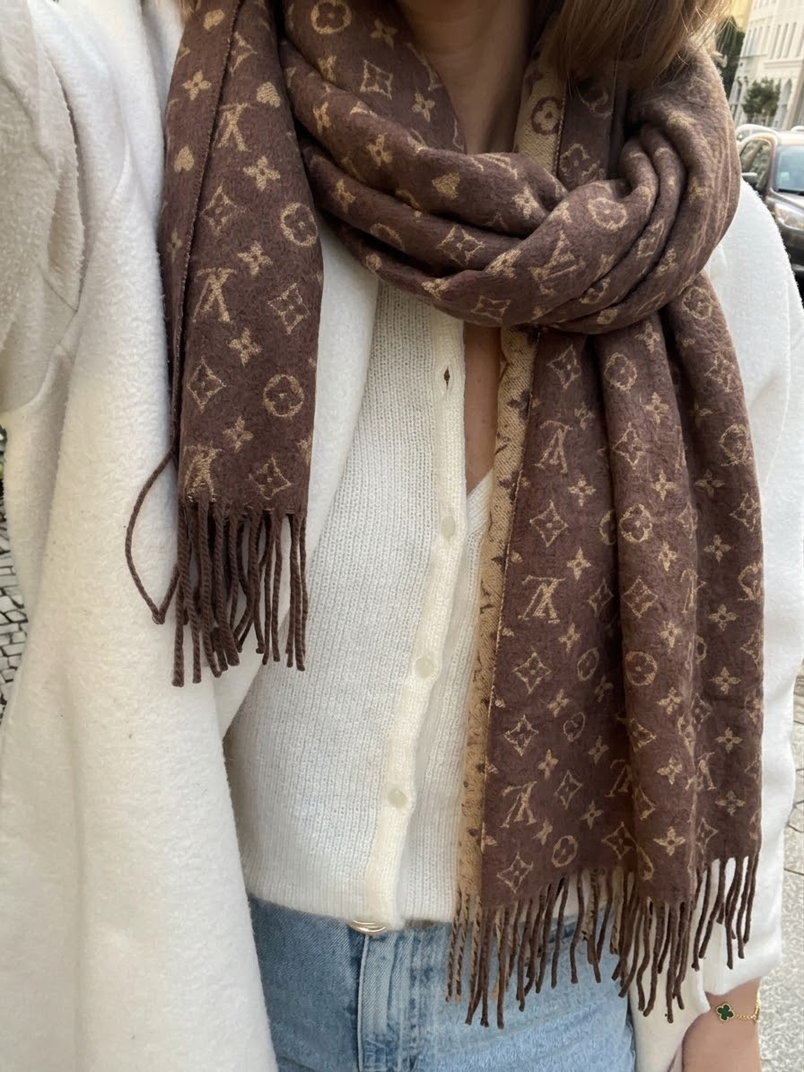 LOUIS VUITTON Mocha Two-Tone Scarf