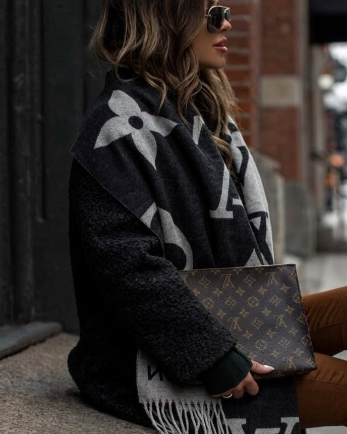 LOUIS VUITTON The Onyx & Slate Jacquard Scarf