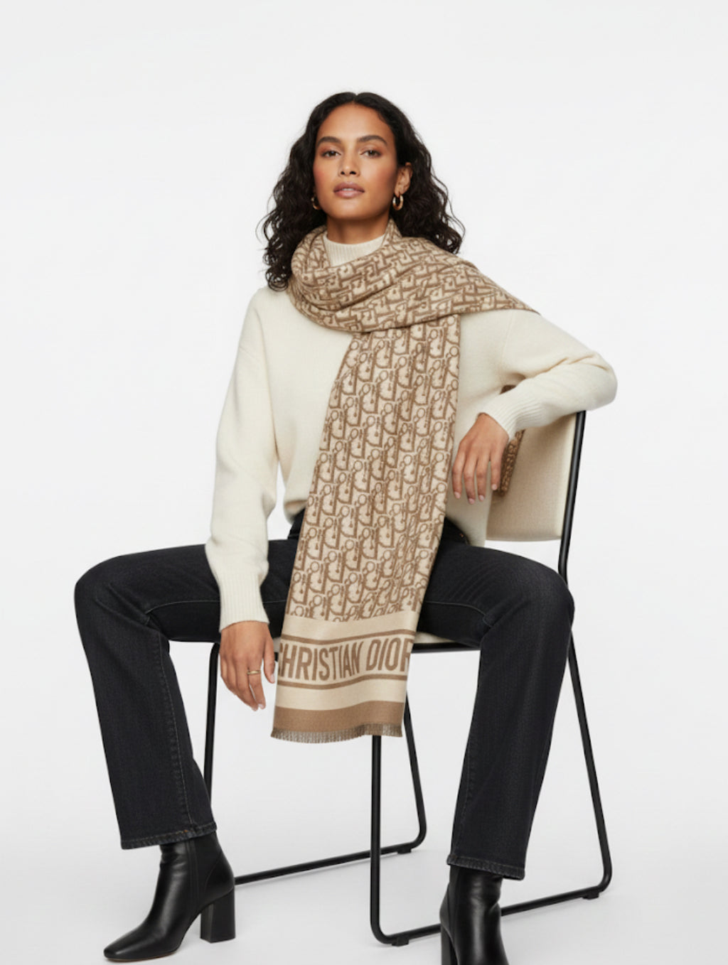 Christian Dior Luxe Scarf