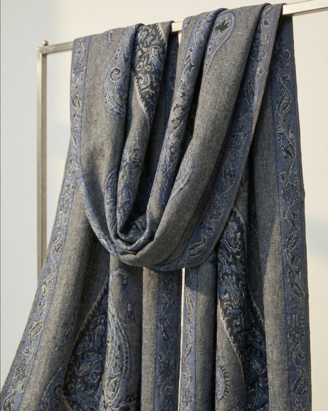 Pashmina Sapphire Smoke Scarf