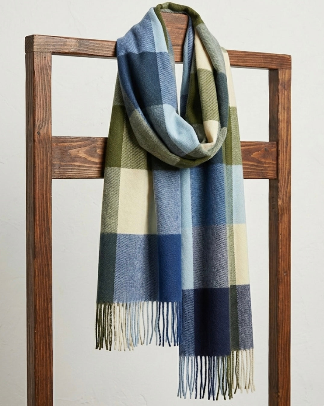 Moss & Meridian Wrap